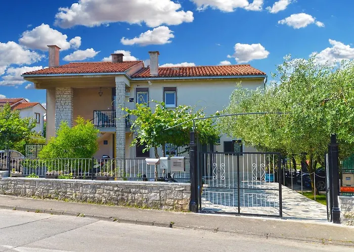 Apartment Snezana 2265