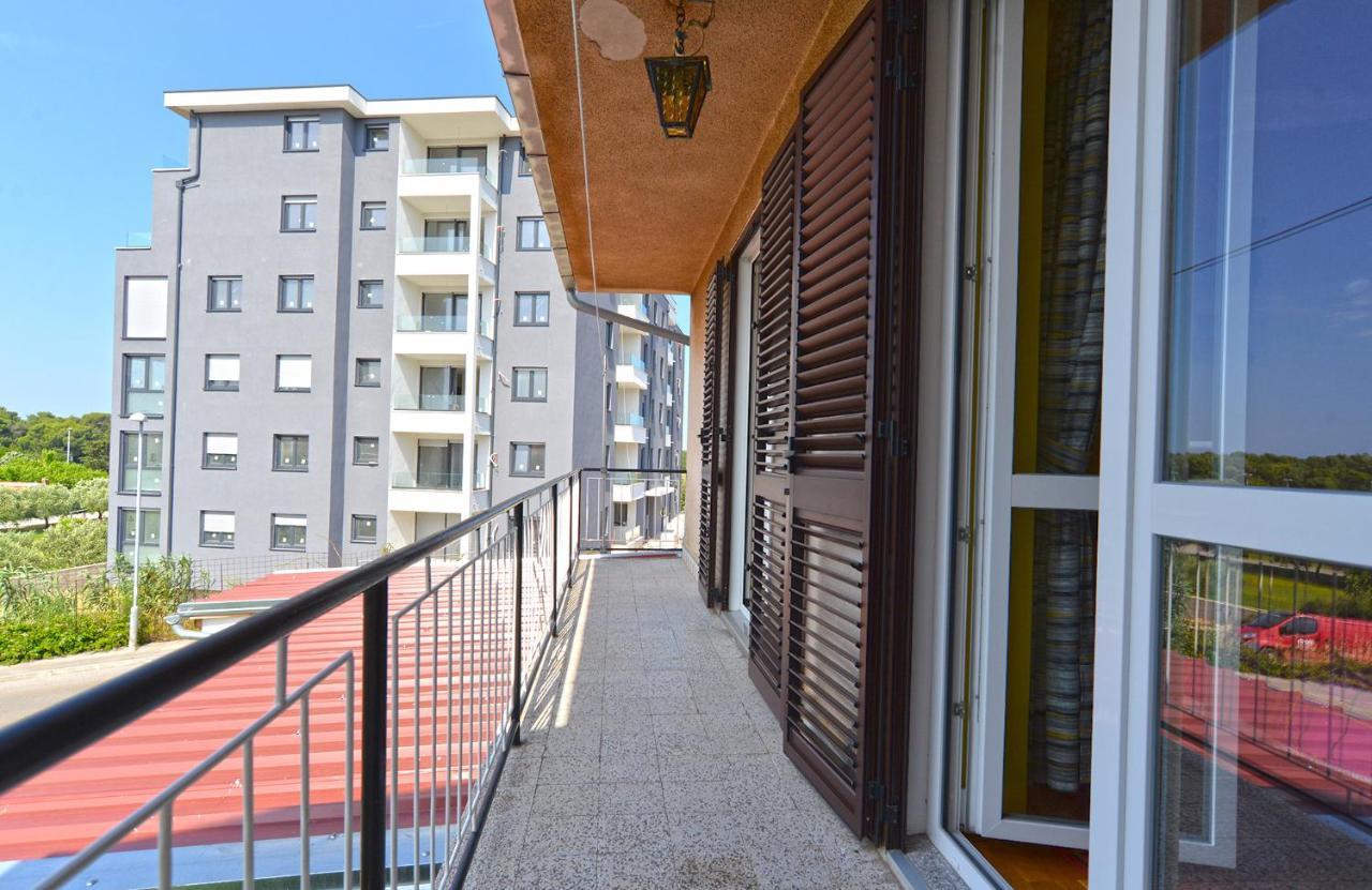 Apartment Snezana 2265 Pula